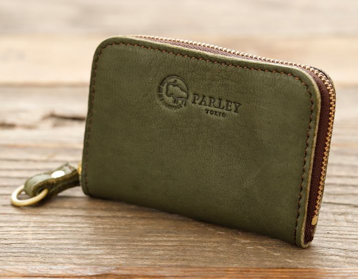 エルク革ラウンドミニ財布 - コンパクトで使いやすい本革アイテム