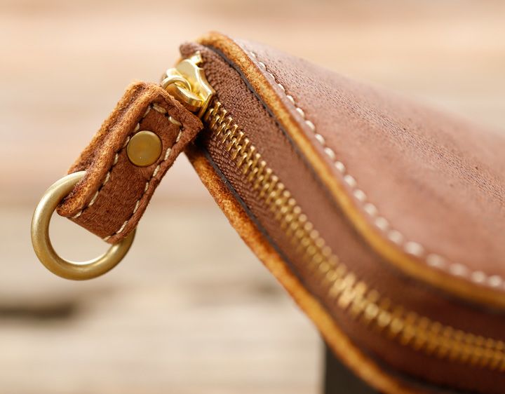 エルク革ラウンドミニ財布 - コンパクトで使いやすい本革アイテム